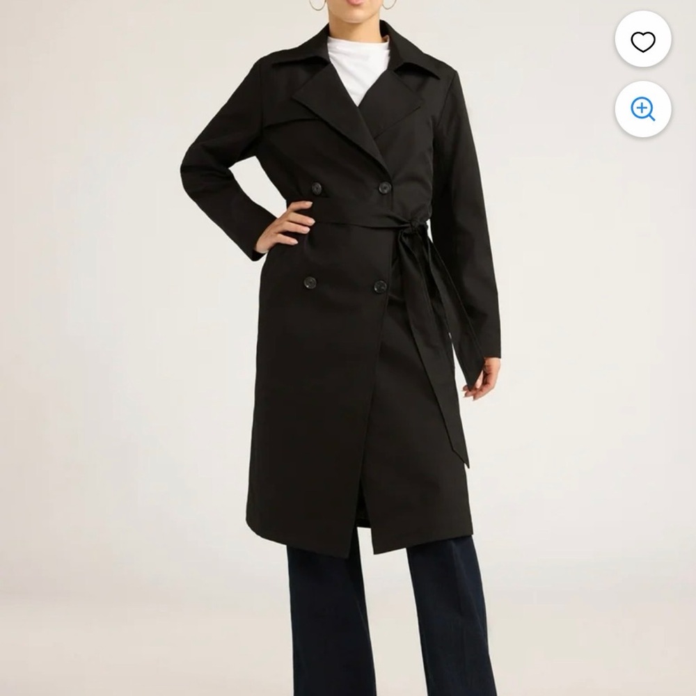 Sofia Vergara Black Trench Coat